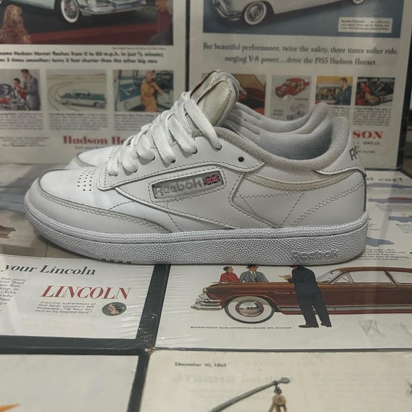Reebok Womens Club C 85 BS7685 White Casual Shoes Sneakers Size 7.5 - Picture 1 of 8